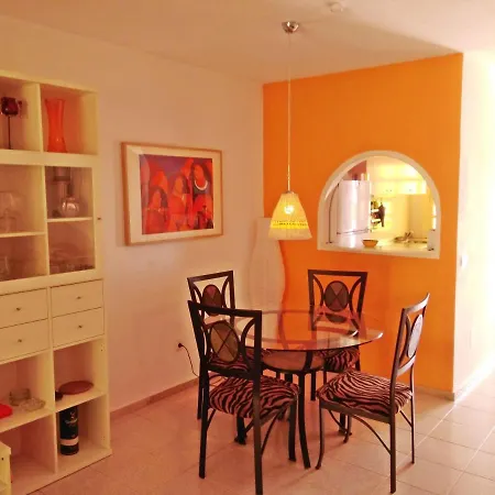 Dom wakacyjny Casa-sarita-in-chayofa-in-teneriffas-sonnigem-sueden Chayofa